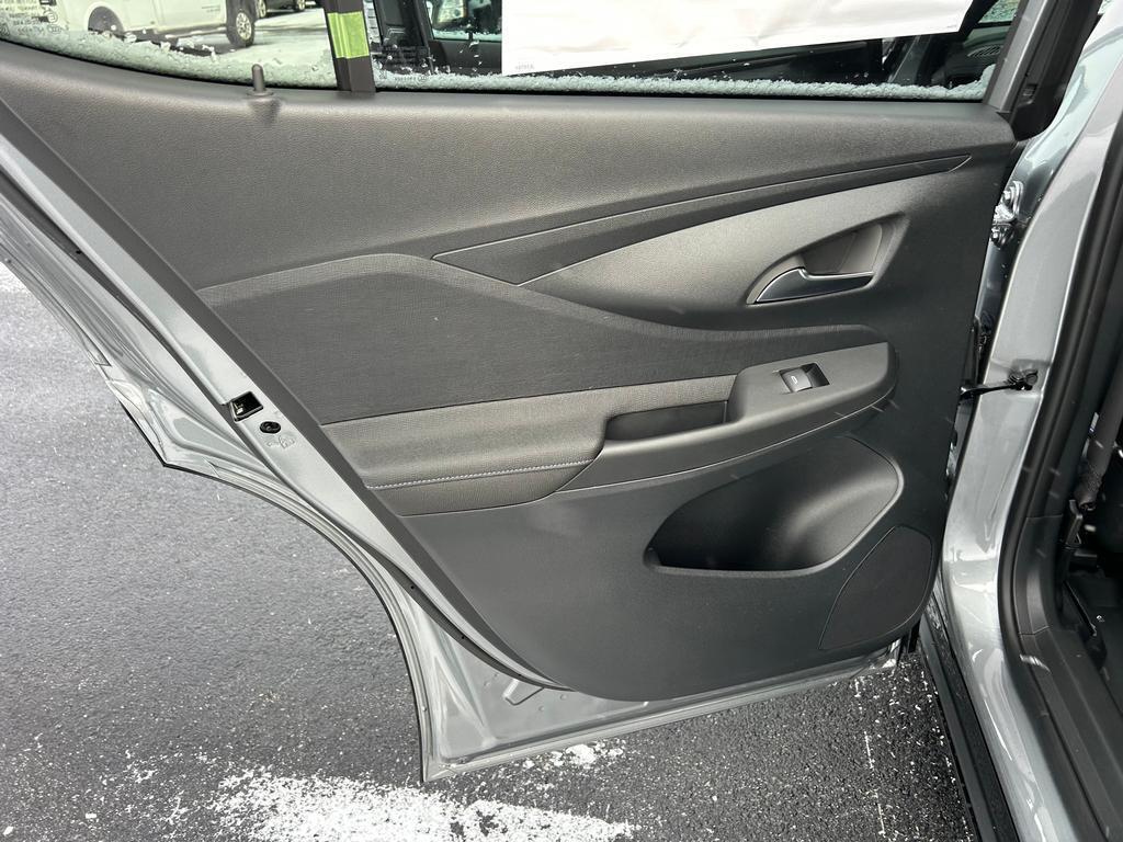 2026 Buick Envista Sport Touring Image 15 of 20