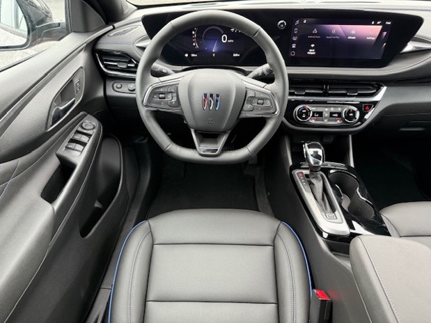 2026 Buick Envista Sport Touring Image 16 of 36