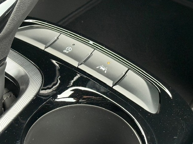 2026 Buick Envista Sport Touring Image 23 of 36