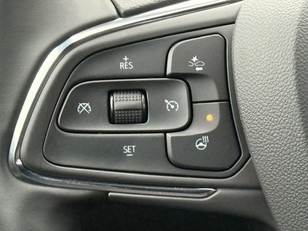 2026 Buick Envista Sport Touring Image 29 of 36