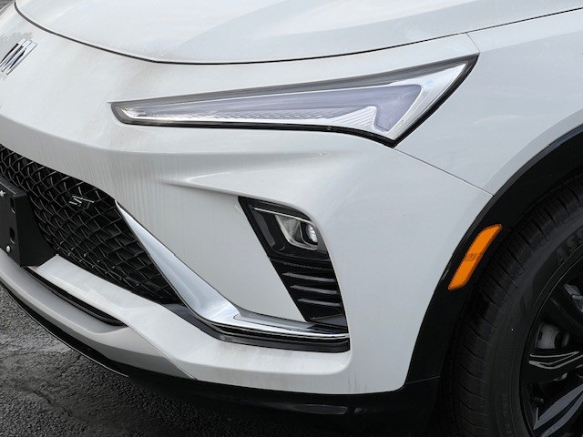 2026 Buick Envista Sport Touring Image 28 of 36