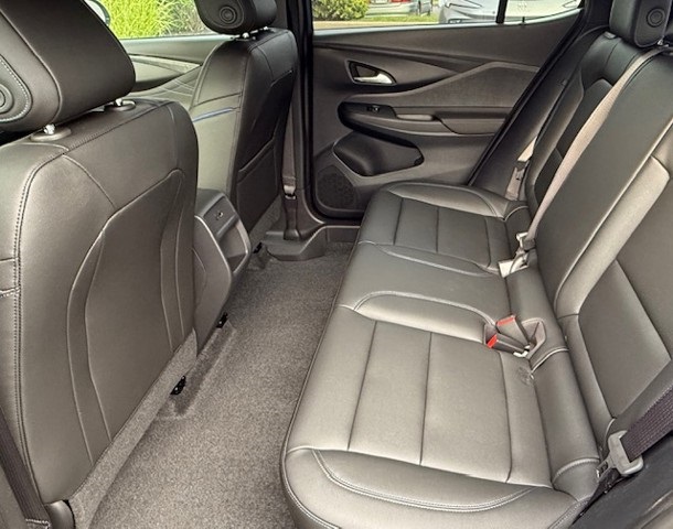 2026 Buick Envista Sport Touring Image 13 of 36