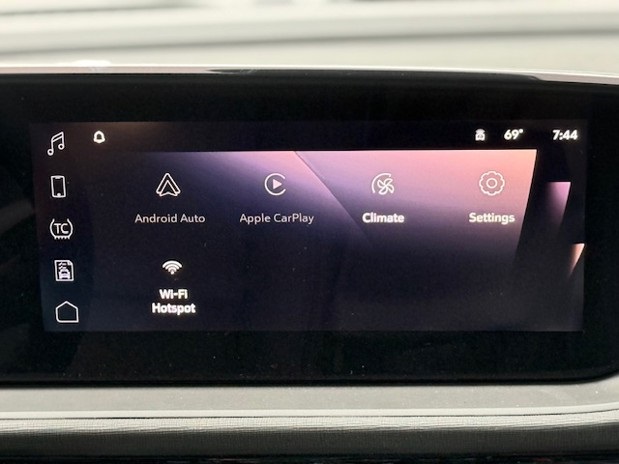 2026 Buick Envista Sport Touring Image 27 of 36