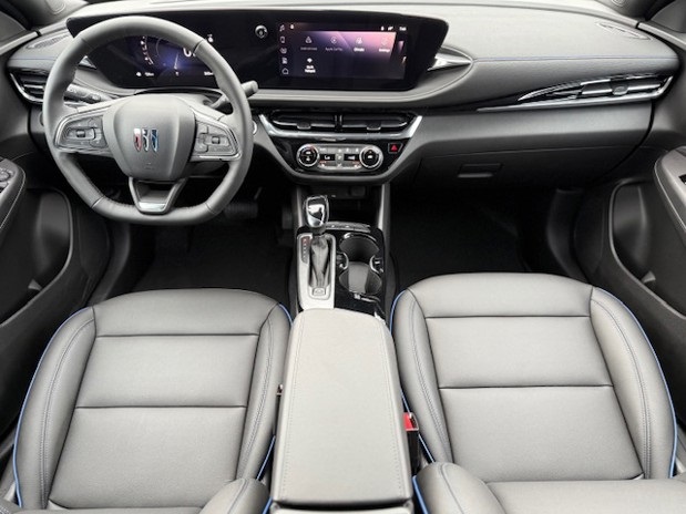 2026 Buick Envista Sport Touring Image 19 of 36