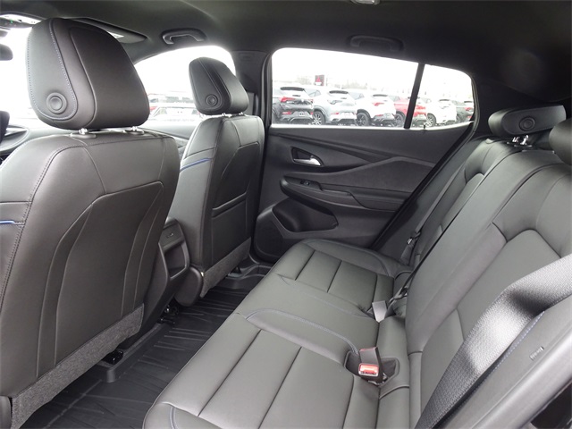 2026 Buick Envista Sport Touring Image 12 of 27
