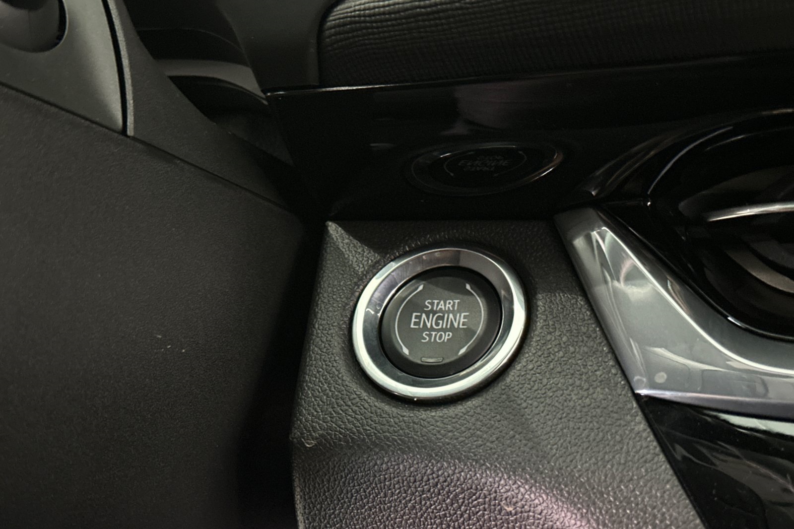 2026 Buick Envista Sport Touring Image 25 of 29