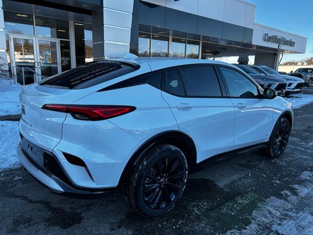 2026 Buick Envista Sport Touring Image 4 of 29