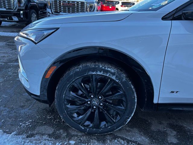 2026 Buick Envista Sport Touring Image 7 of 29