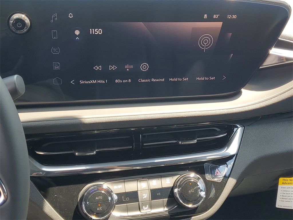 2026 Buick Envista Sport Touring Image 10 of 17