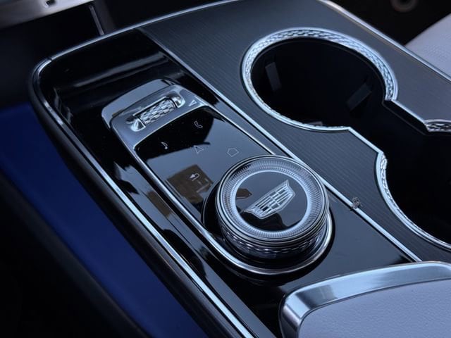 2026 Cadillac LYRIQ Sport Image 12 of 13