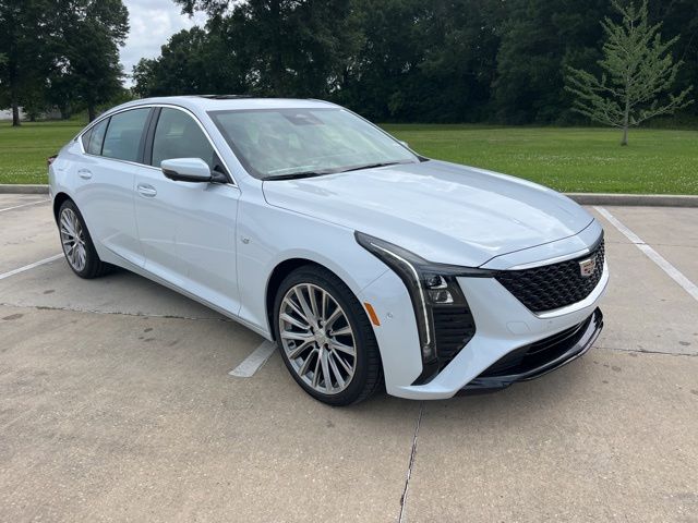 2026 Cadillac CT5 Premium Luxury Image 2 of 42