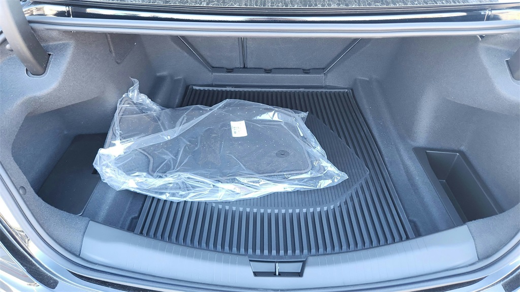 2026 Cadillac CT5 Premium Luxury Image 9 of 35