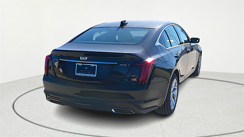 2026 Cadillac CT5 Premium Luxury Image 4 of 35