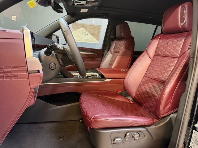 2026 Cadillac Escalade 4WD Luxury Image 20 of 61