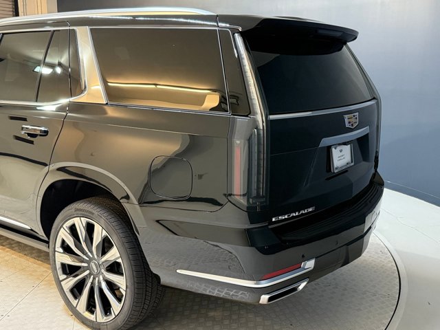2026 Cadillac Escalade 4WD Luxury Image 8 of 61