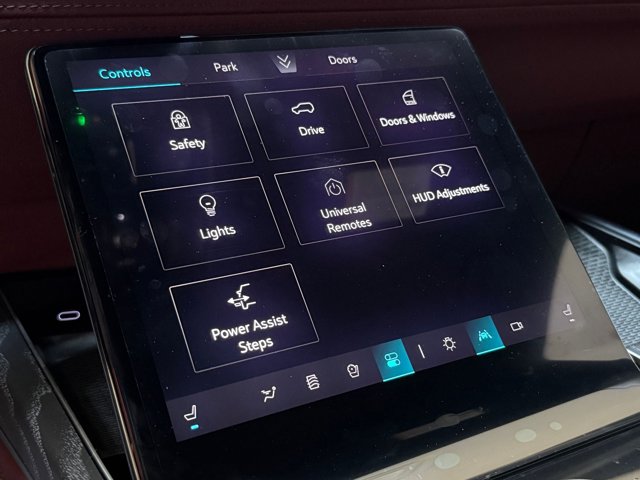 2026 Cadillac Escalade 4WD Luxury Image 27 of 61