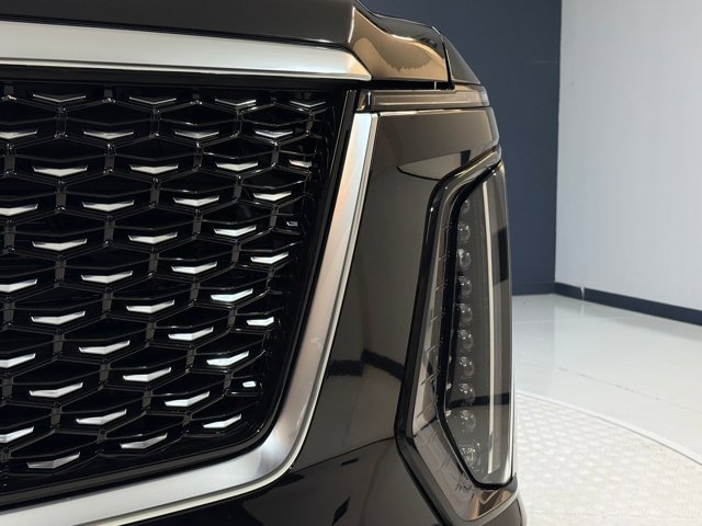 2026 Cadillac Escalade 4WD Luxury Image 50 of 61