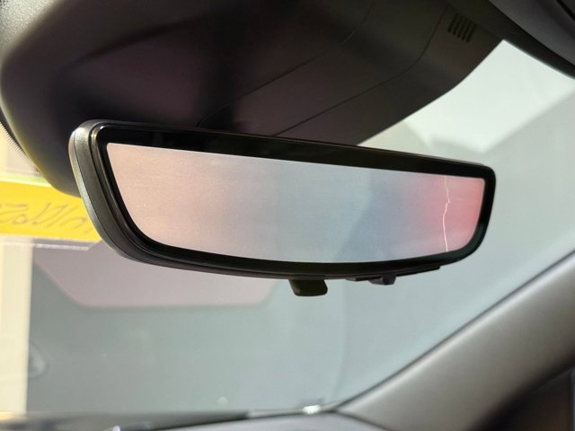 2026 Cadillac Escalade 4WD Luxury Image 47 of 61