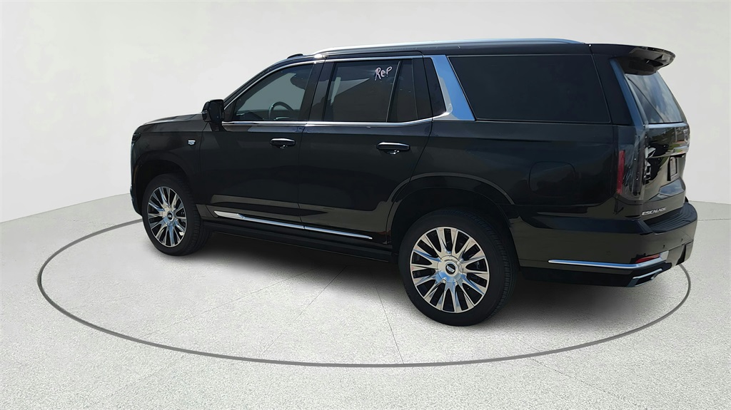 2026 Cadillac Escalade 4WD Platinum Luxury Image 7 of 31