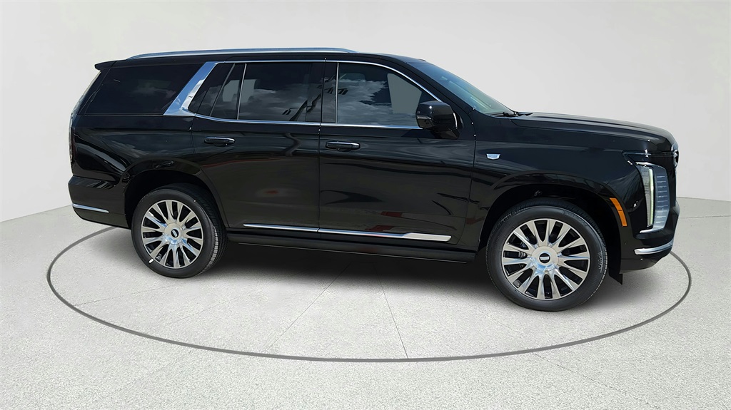 2026 Cadillac Escalade 4WD Platinum Luxury Image 2 of 31