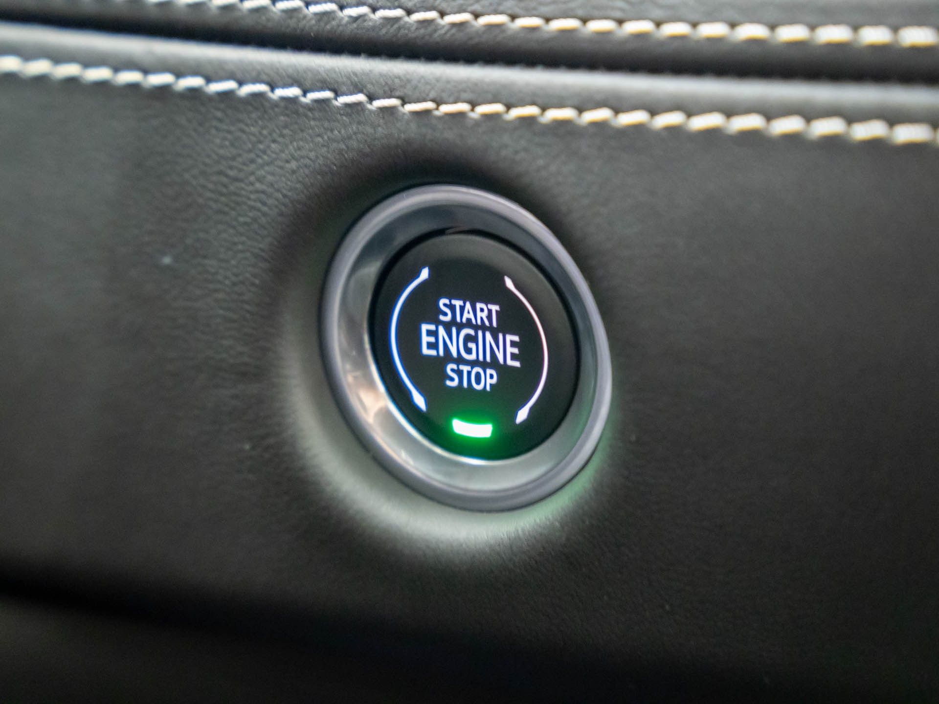 2026 Cadillac Escalade 4WD Platinum Sport Image 35 of 39