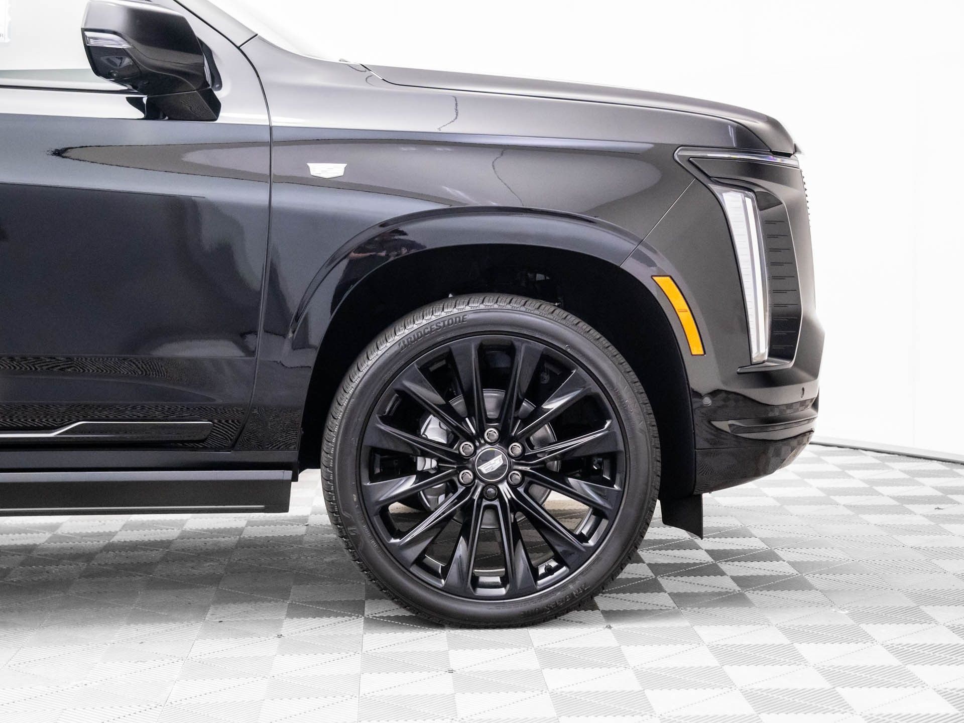 2026 Cadillac Escalade 4WD Platinum Sport Image 12 of 39