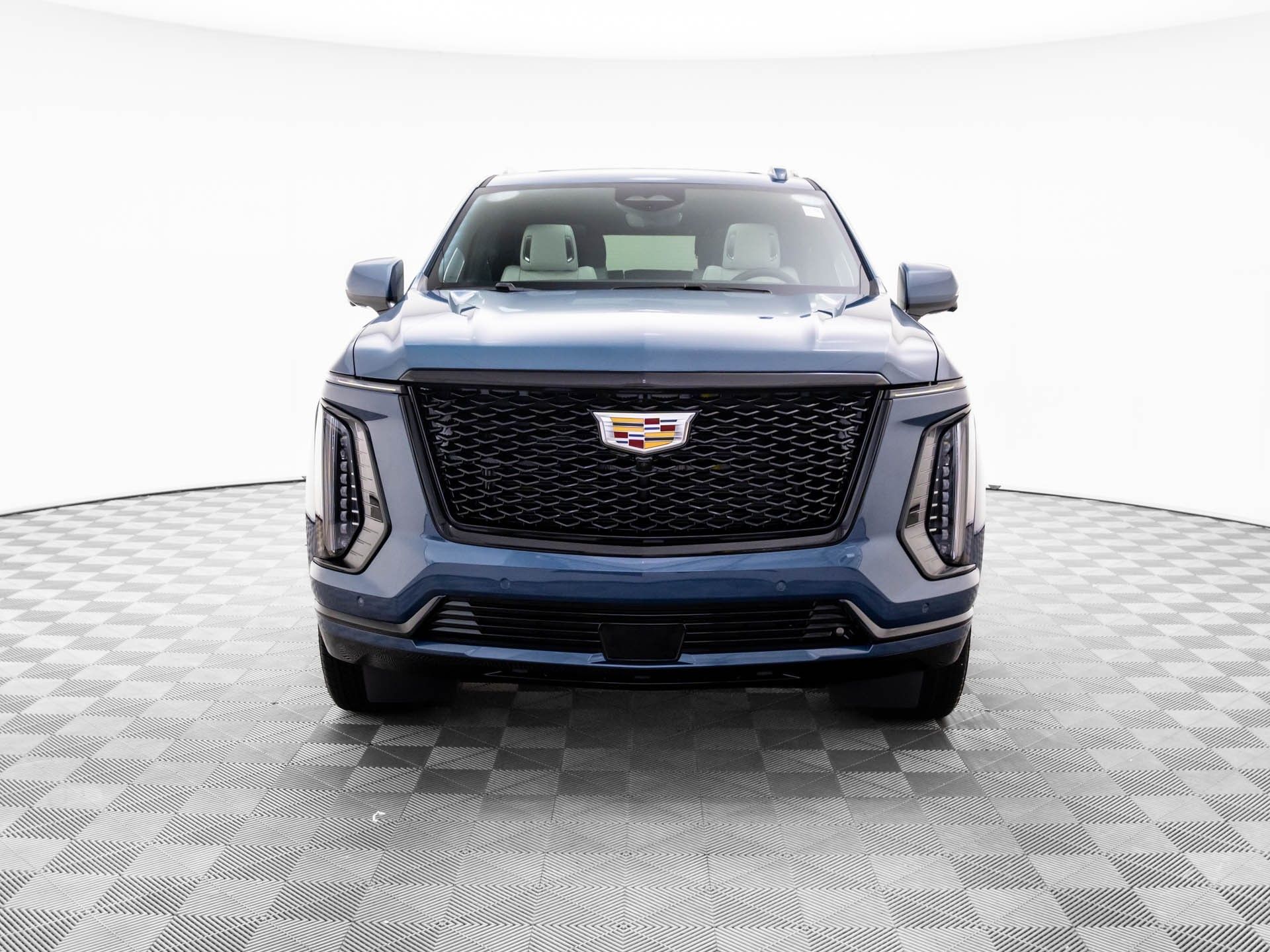 2026 Cadillac Escalade 4WD Platinum Sport Image 3 of 36