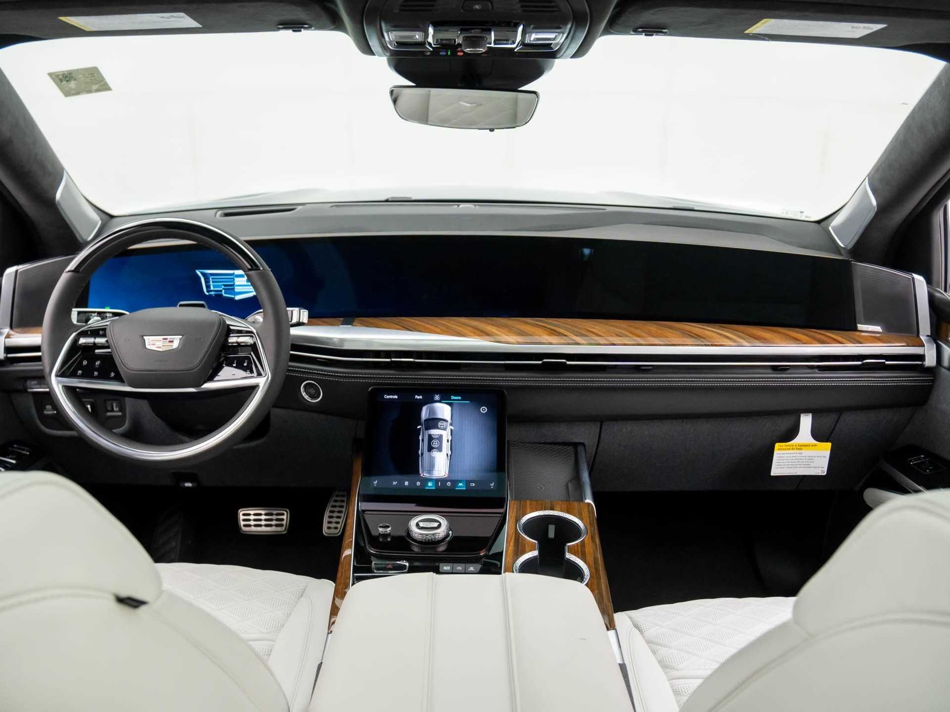 2026 Cadillac Escalade 4WD Platinum Sport Image 16 of 40