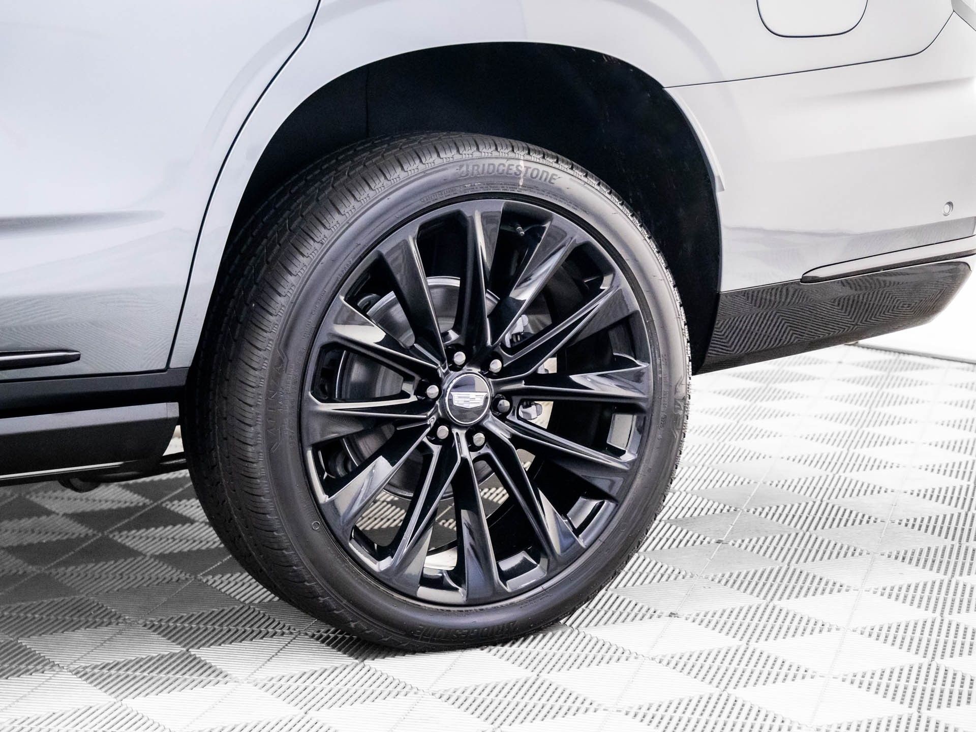 2026 Cadillac Escalade 4WD Platinum Sport Image 11 of 40