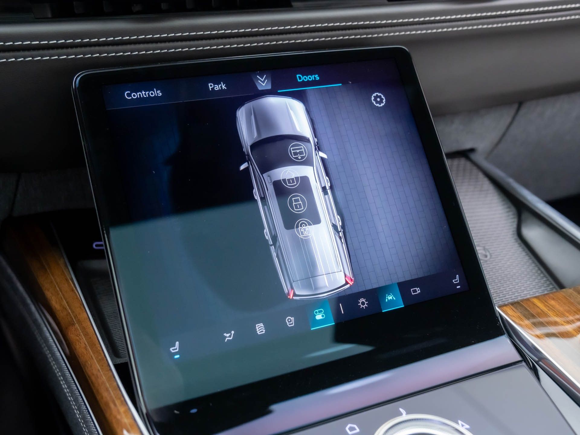 2026 Cadillac Escalade 4WD Platinum Sport Image 34 of 40