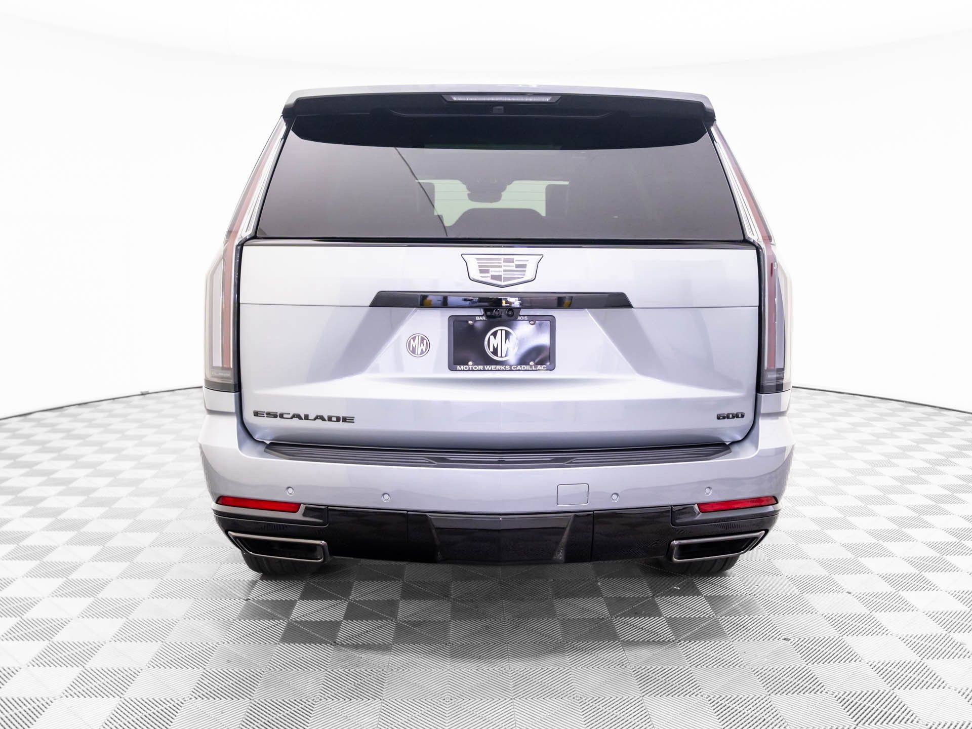 2026 Cadillac Escalade 4WD Platinum Sport Image 7 of 40