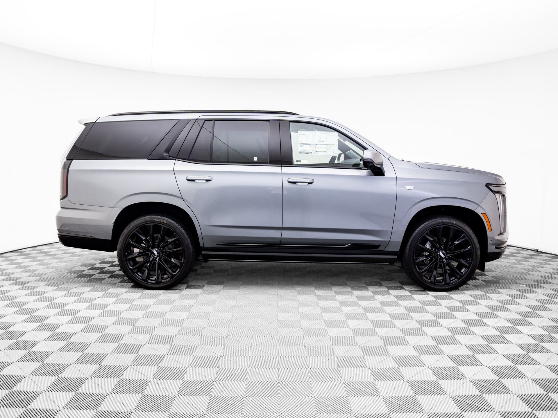 2026 Cadillac Escalade 4WD Platinum Sport Image 4 of 37