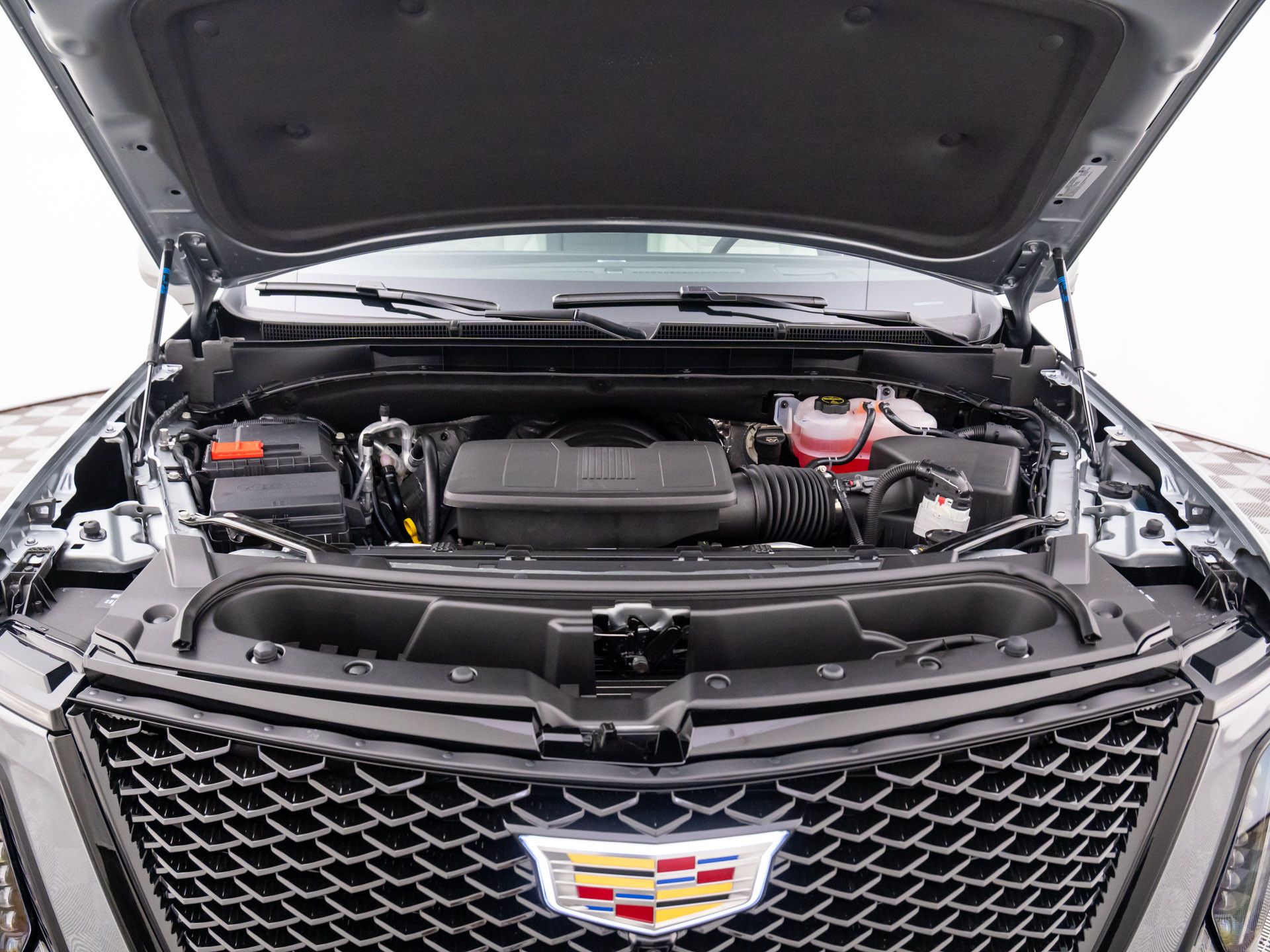 2026 Cadillac Escalade 4WD Platinum Sport Image 10 of 37