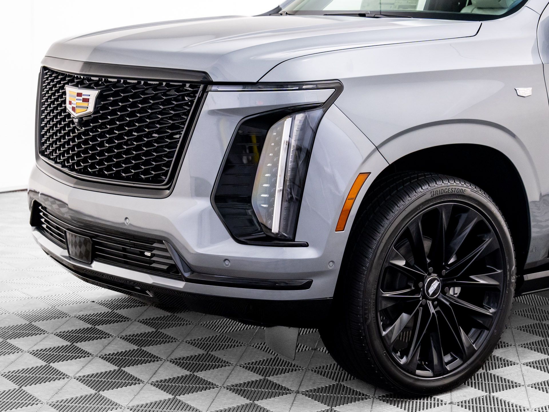 2026 Cadillac Escalade 4WD Platinum Sport Image 13 of 37