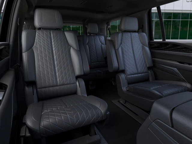 Vehicle image 11 of 24