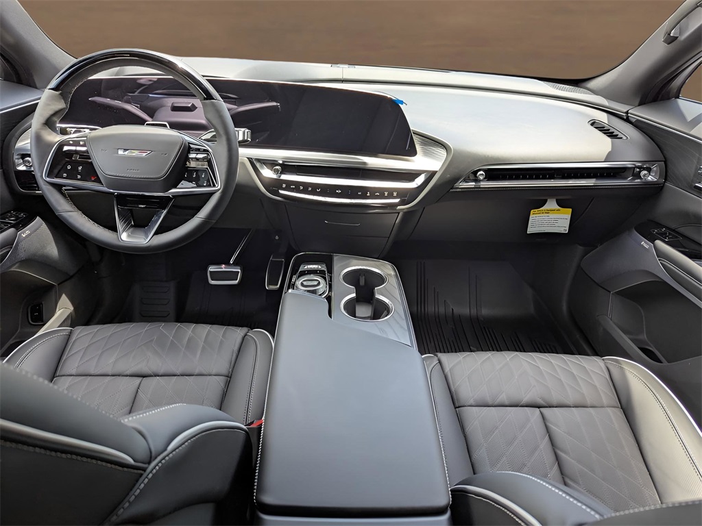 Vehicle image 17 of 20