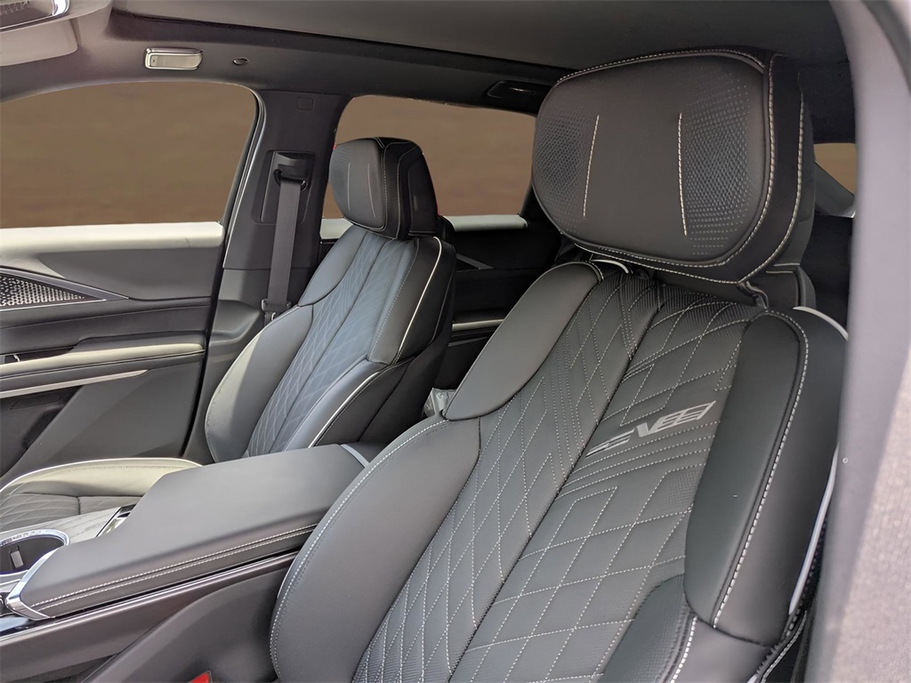 Vehicle image 9 of 20