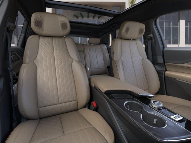 2026 Cadillac LYRIQ LYRIQ-V Premium Image 12 of 24
