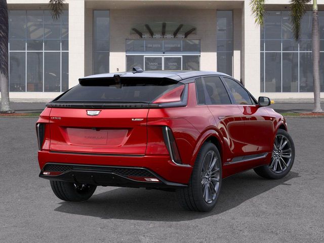 2026 Cadillac LYRIQ LYRIQ-V Premium Image 7 of 24