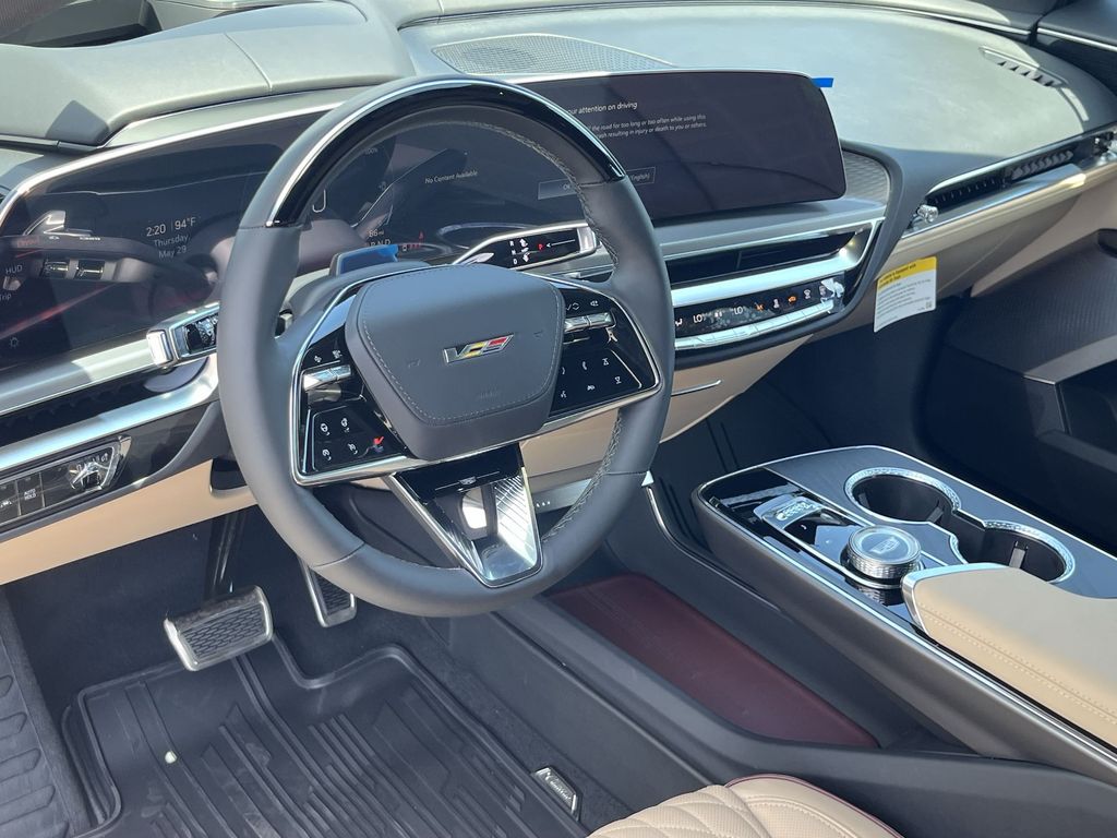 2026 Cadillac LYRIQ LYRIQ-V Premium Image 9 of 27