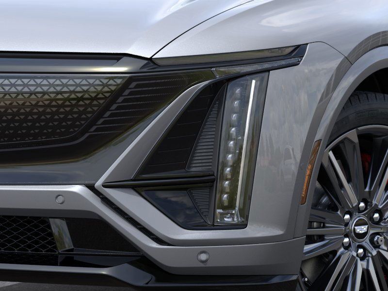 Vehicle image 12 of 26