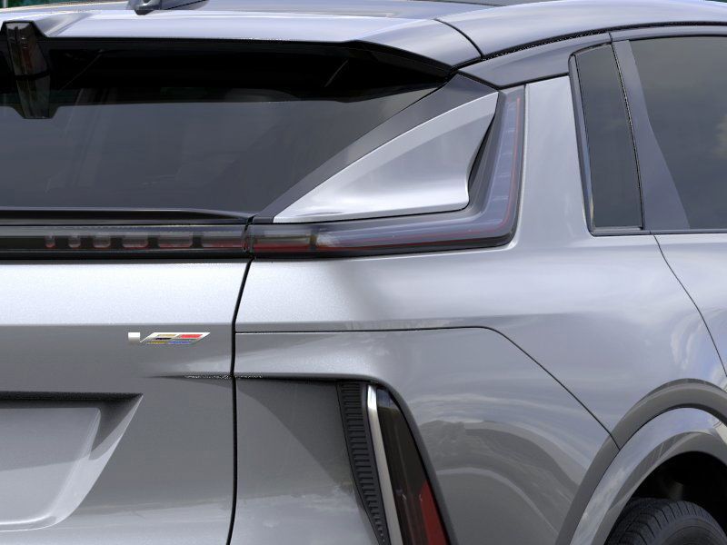 Vehicle image 13 of 26