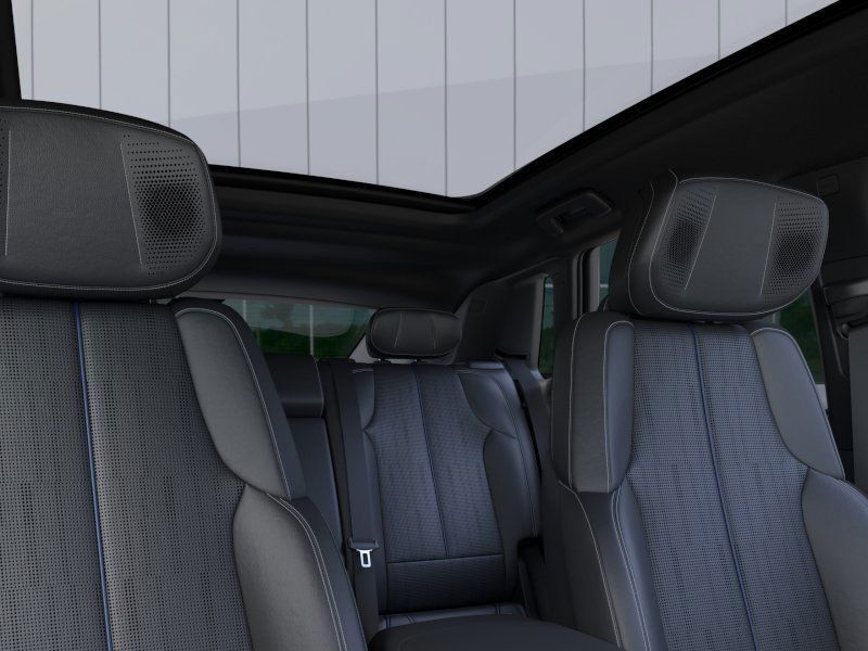 Vehicle image 26 of 26