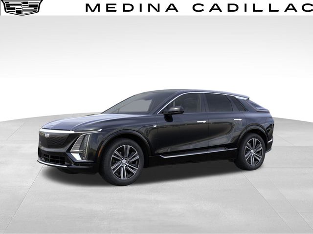 2026 Cadillac LYRIQ Luxury Image 2 of 25