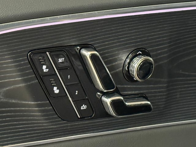 2026 Cadillac LYRIQ Sport Image 33 of 50