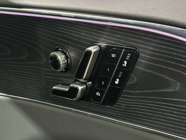 2026 Cadillac LYRIQ Sport Image 36 of 50