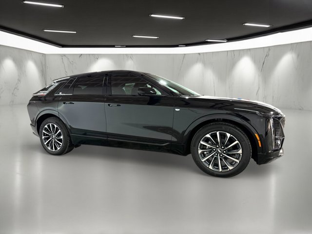 2026 Cadillac LYRIQ Sport Image 3 of 50