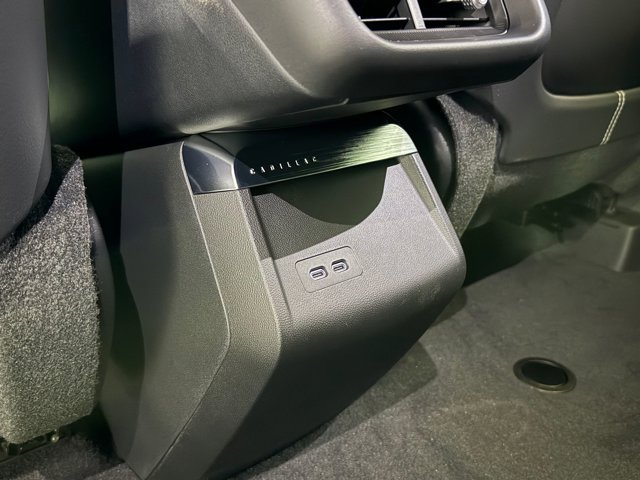 2026 Cadillac LYRIQ Sport Image 35 of 49