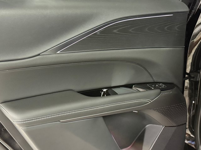 2026 Cadillac LYRIQ Sport Image 31 of 49