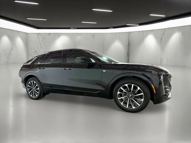 2026 Cadillac LYRIQ Sport Image 3 of 49